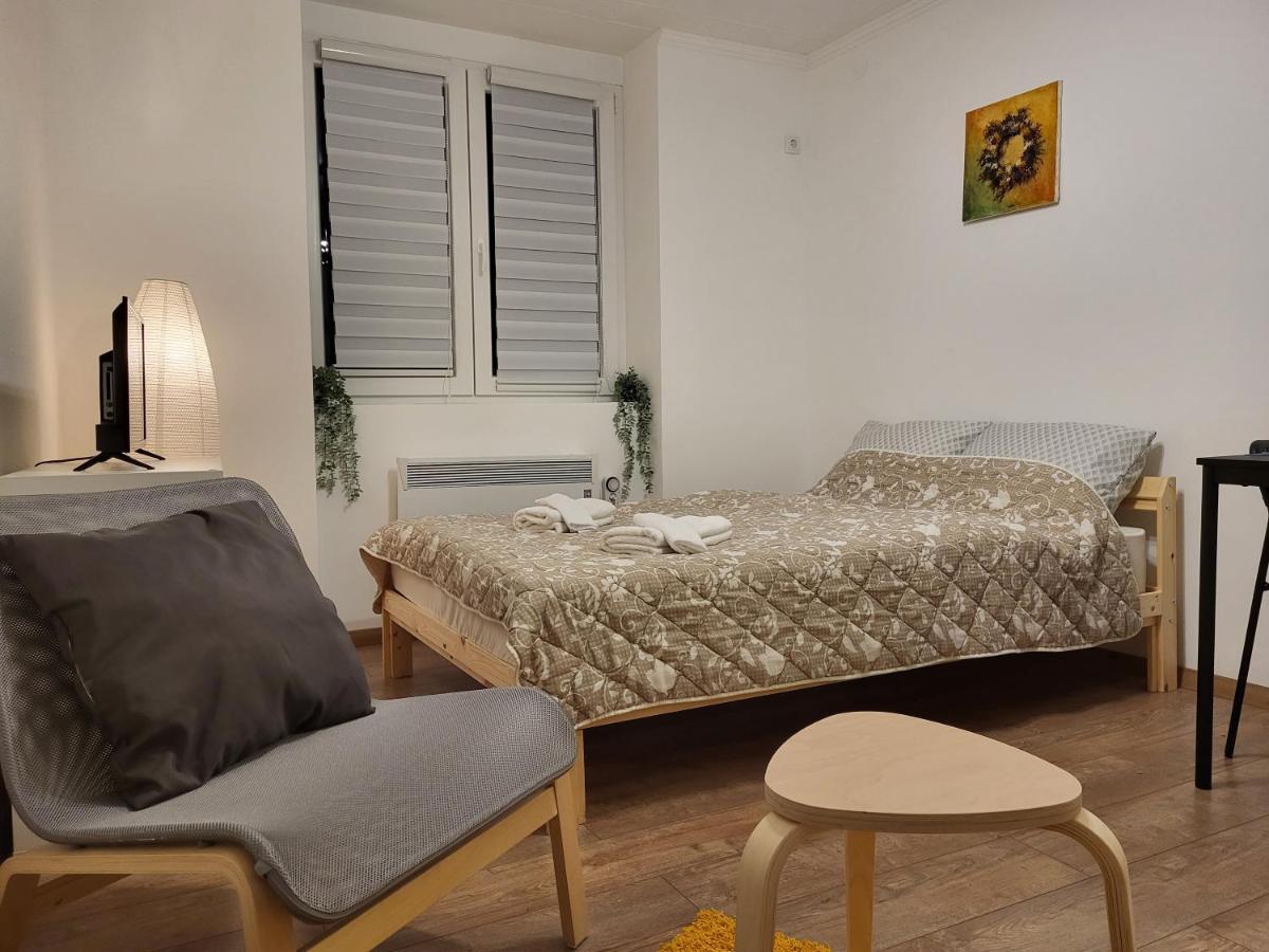 Lotta Apartment Beograd Bagian luar foto