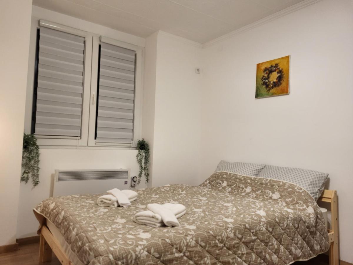 Lotta Apartment Beograd Bagian luar foto