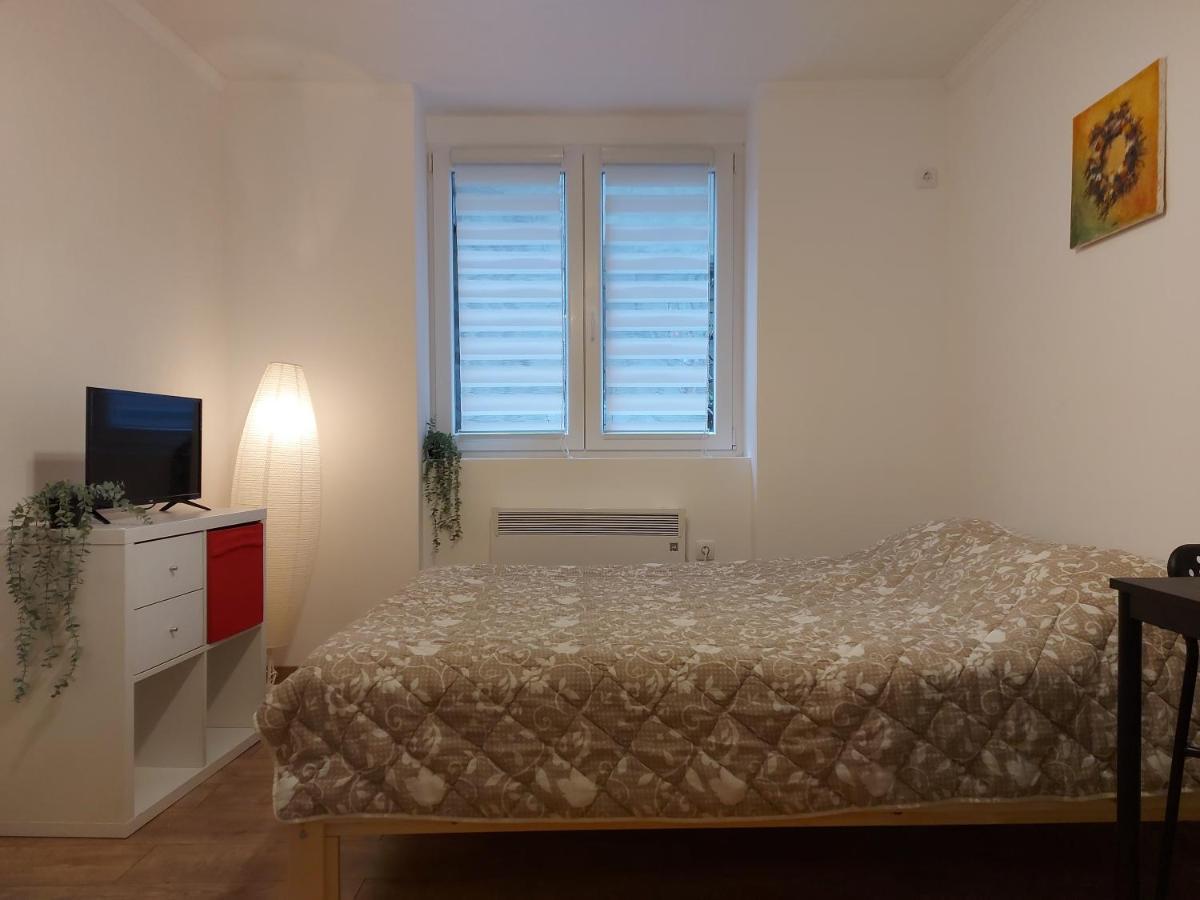 Lotta Apartment Beograd Bagian luar foto